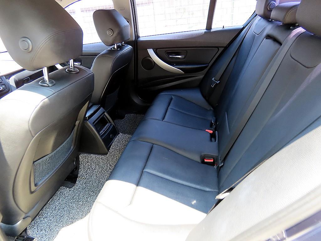BMW 3 series - Vista 6
