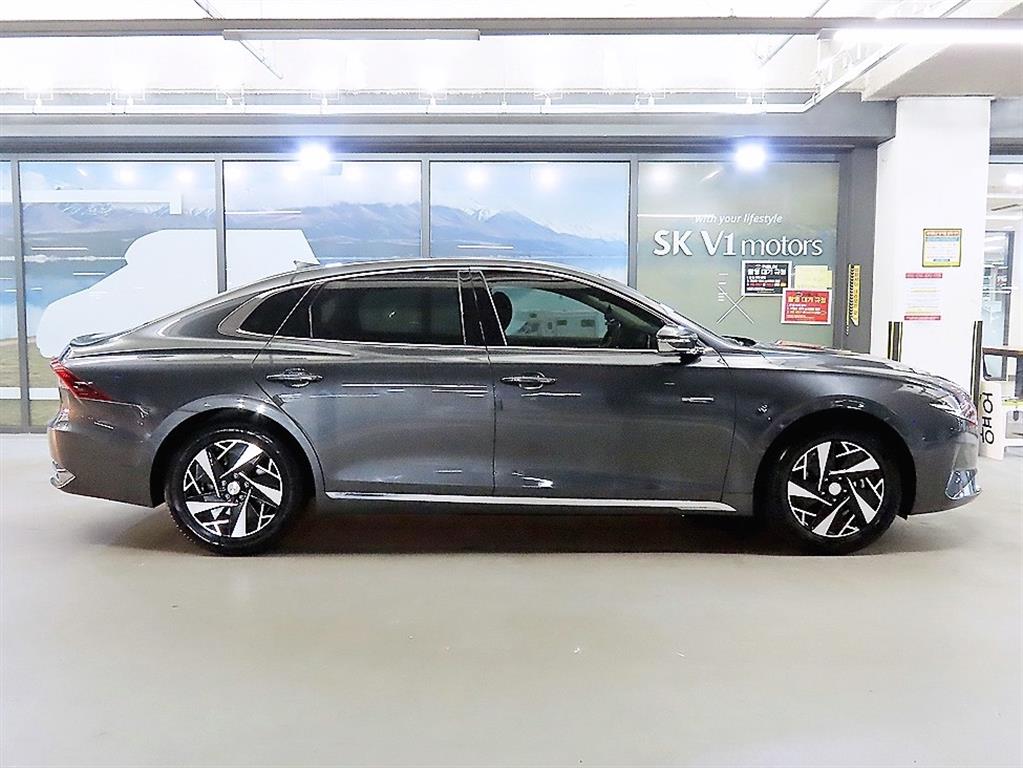 HYUNDAI Grandeur - Vista 3