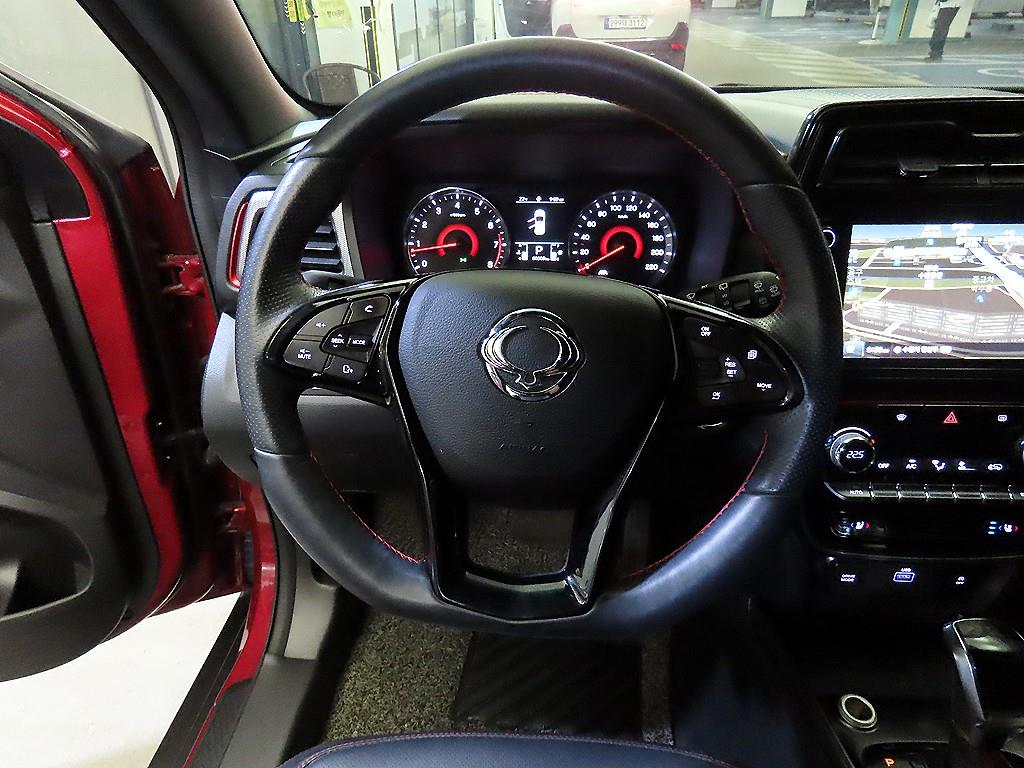 Ssangyong Tivoli - Vista 8
