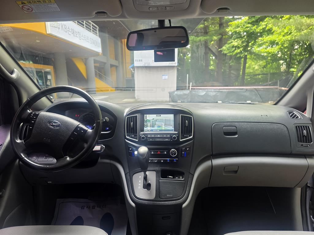HYUNDAI Starex 2018 Gris - Importación desde Corea - HF Imports Iquique - Foto 13