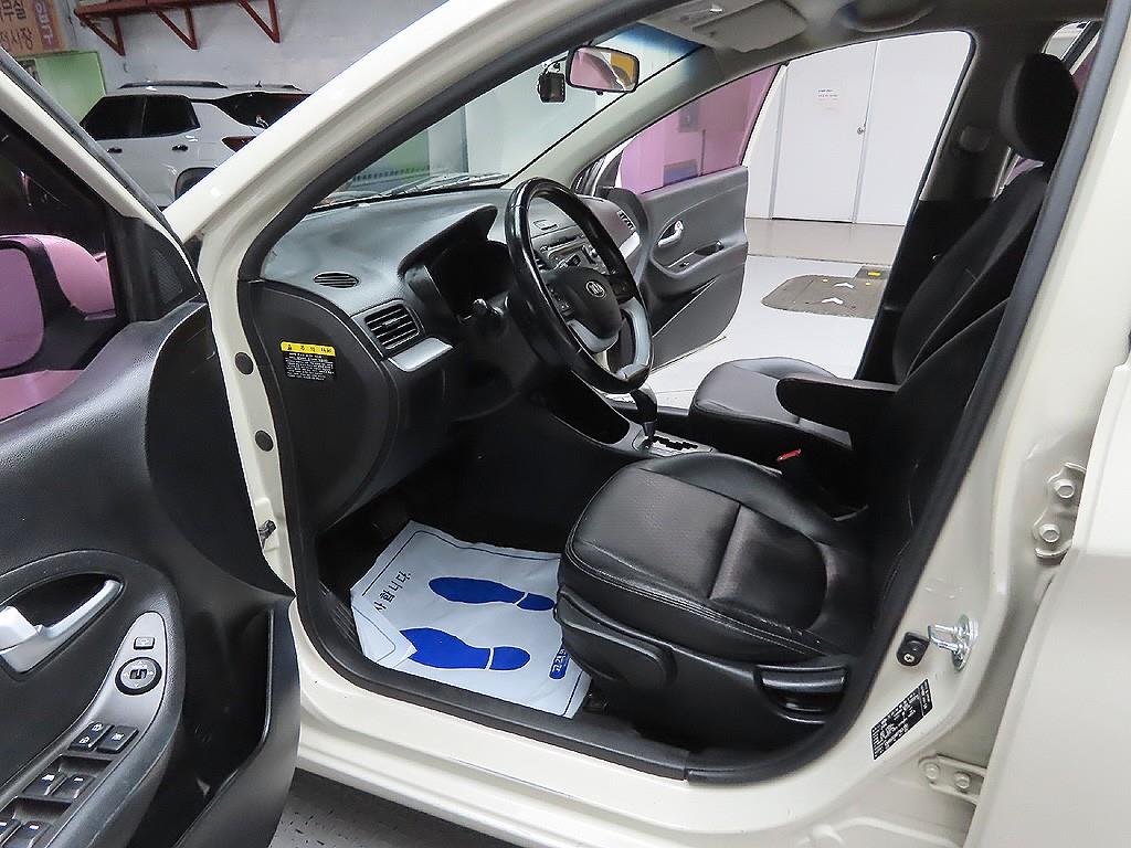 KIA Morning 2014 Blanco - Importación desde Corea - HF Imports Iquique - Foto 14