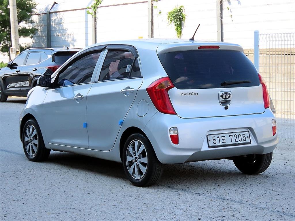 KIA Morning - Vista 3