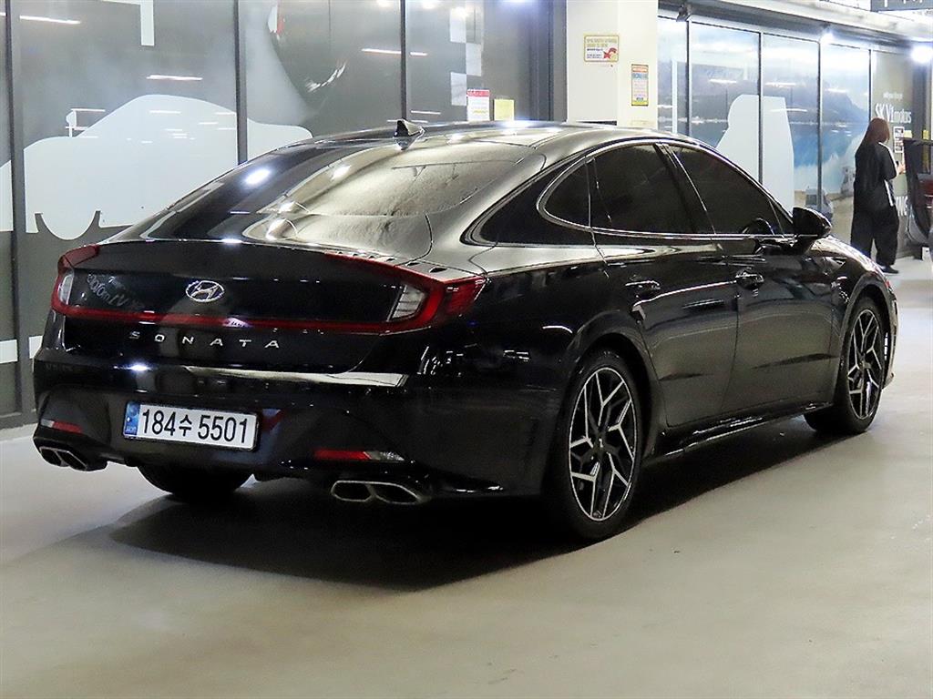 HYUNDAI Sonata - Vista 6