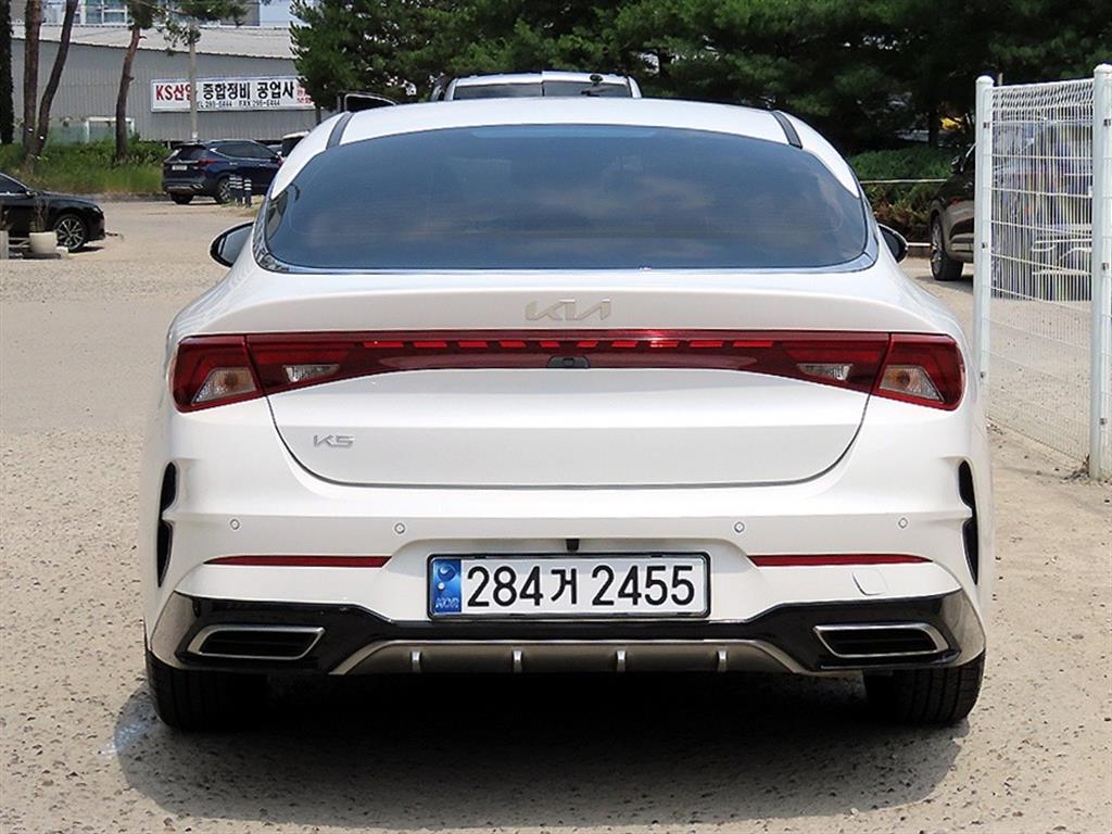 KIA K5 - Vista 4