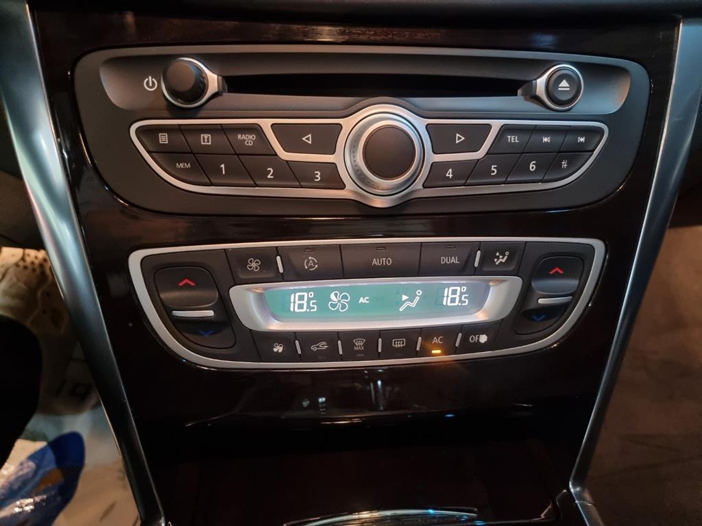 SAMSUNG SM5 2010 Blanco - Importación desde Corea - HF Imports Iquique - Foto 17