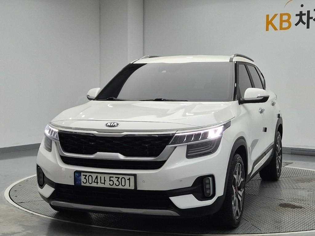 KIA Seltos 2022 Blanco - Importación desde Corea - HF Imports Iquique - Foto 1
