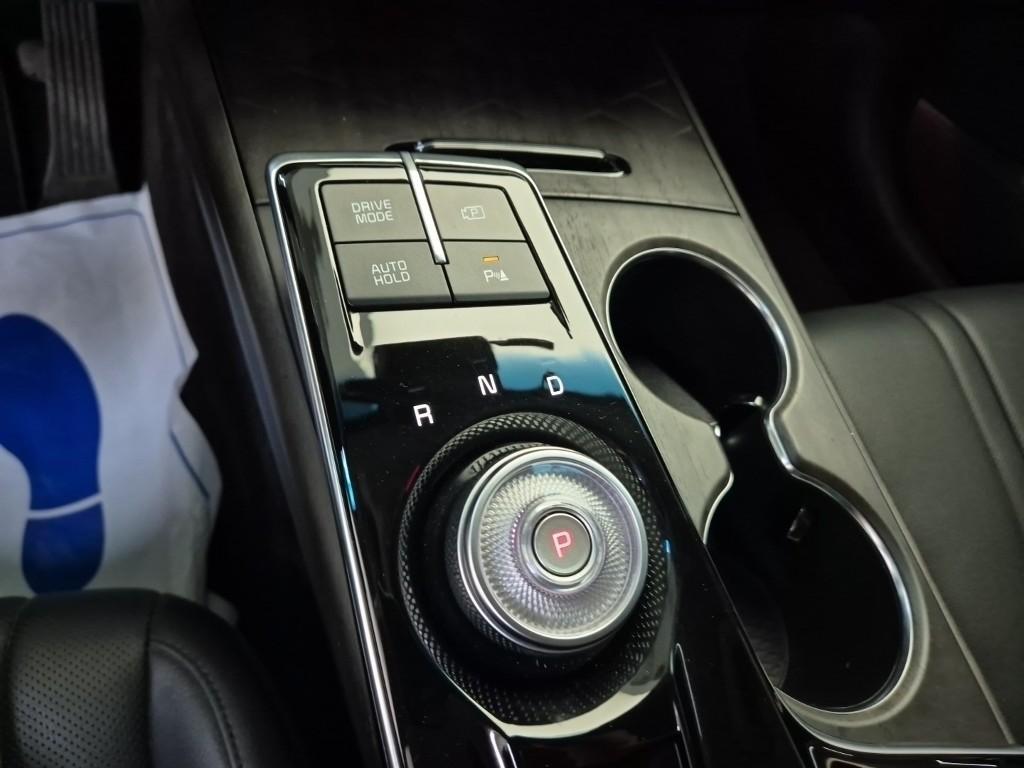 KIA K8 - Vista 10