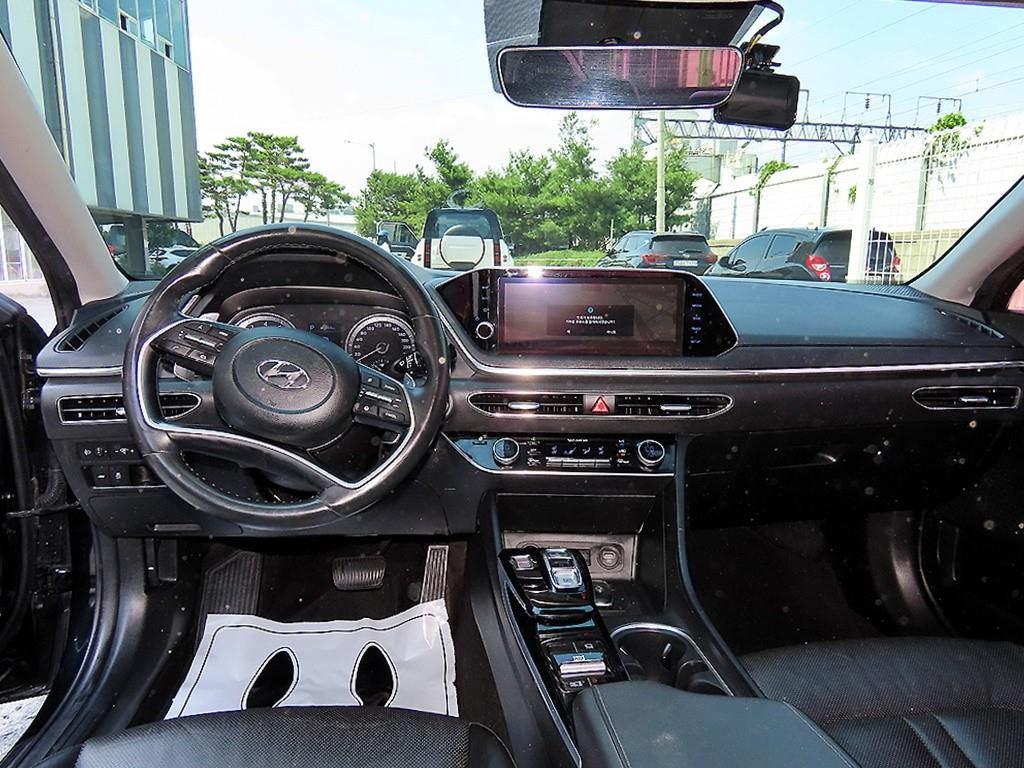 HYUNDAI Sonata - Vista 7