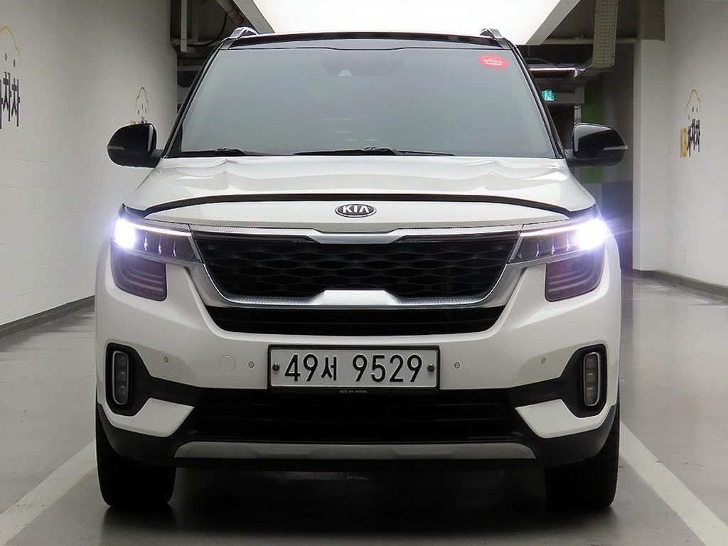 KIA Seltos - Vista 2