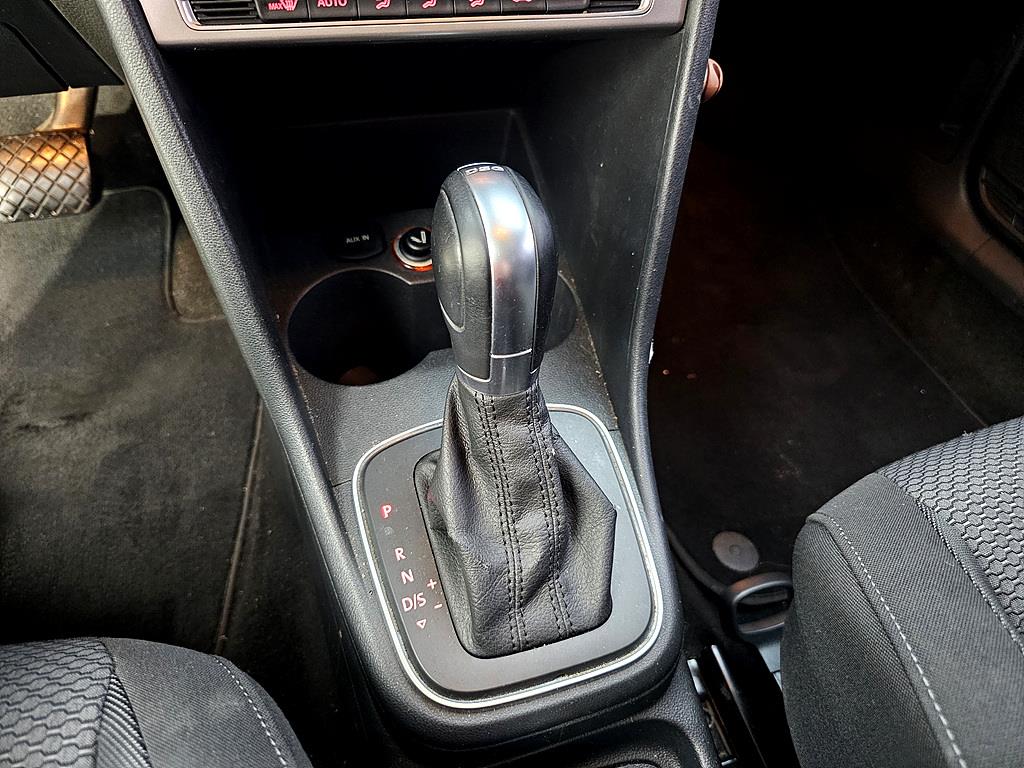 Volkswagen polo 2016 Blanco - Importación desde Corea - HF Imports Iquique - Foto 16