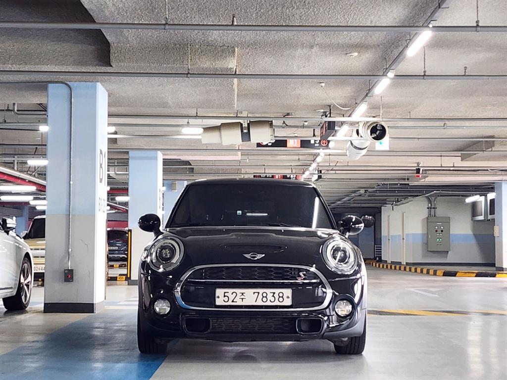 Mini Cooper - Vista 2