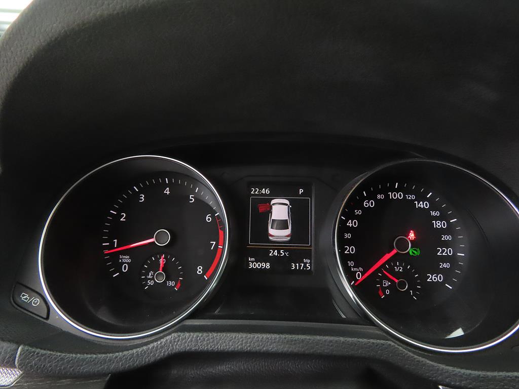Volkswagen Passat - Vista 9