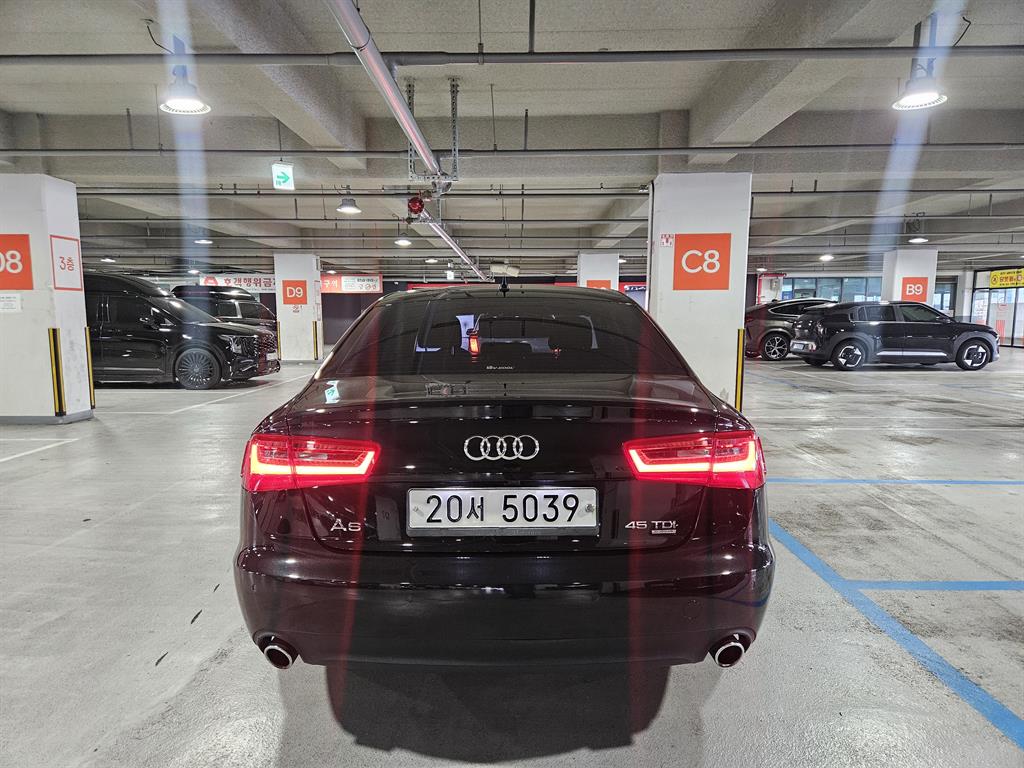 Audi A6 - Vista 5