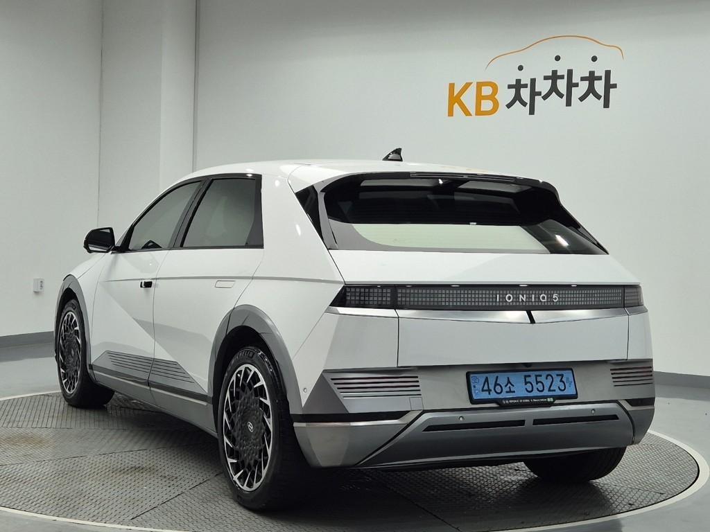 HYUNDAI Ioniq 5 - Vista 2