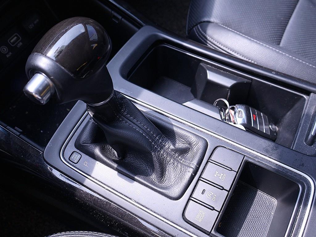KIA Sorento - Vista 9