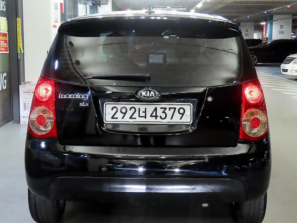 KIA Morning - Vista 5