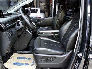HYUNDAI Staria - Vista 10