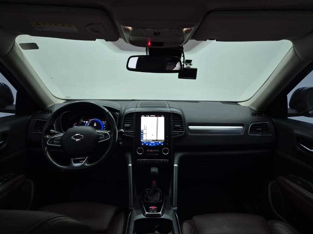 SAMSUNG QM6 - Vista 9