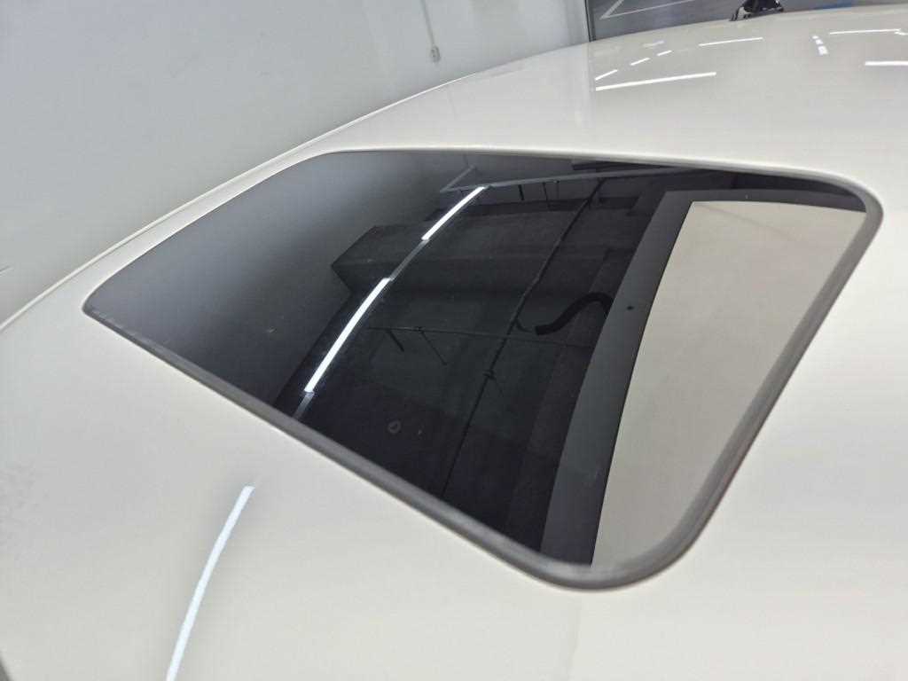 HYUNDAI Avante 2023 Blanco - Importación desde Corea - HF Imports Iquique - Foto 15