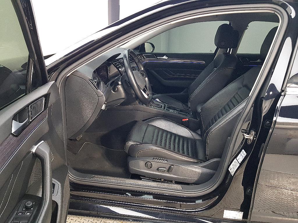 Volkswagen Passat - Vista 10
