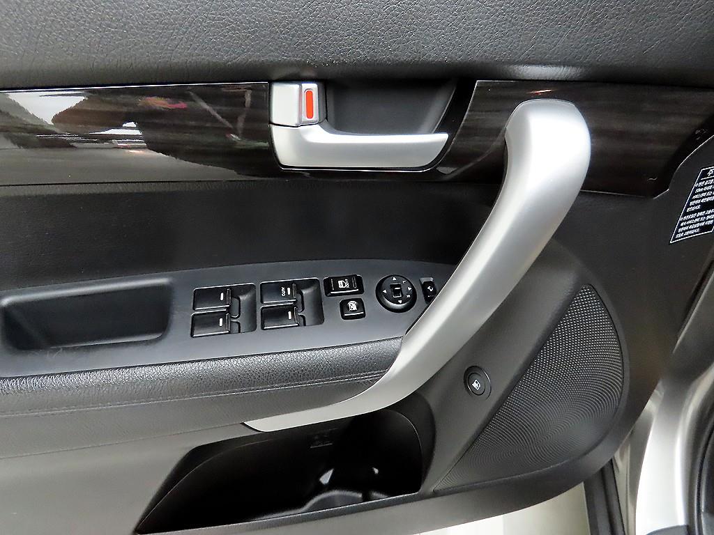KIA Sorento - Vista 11