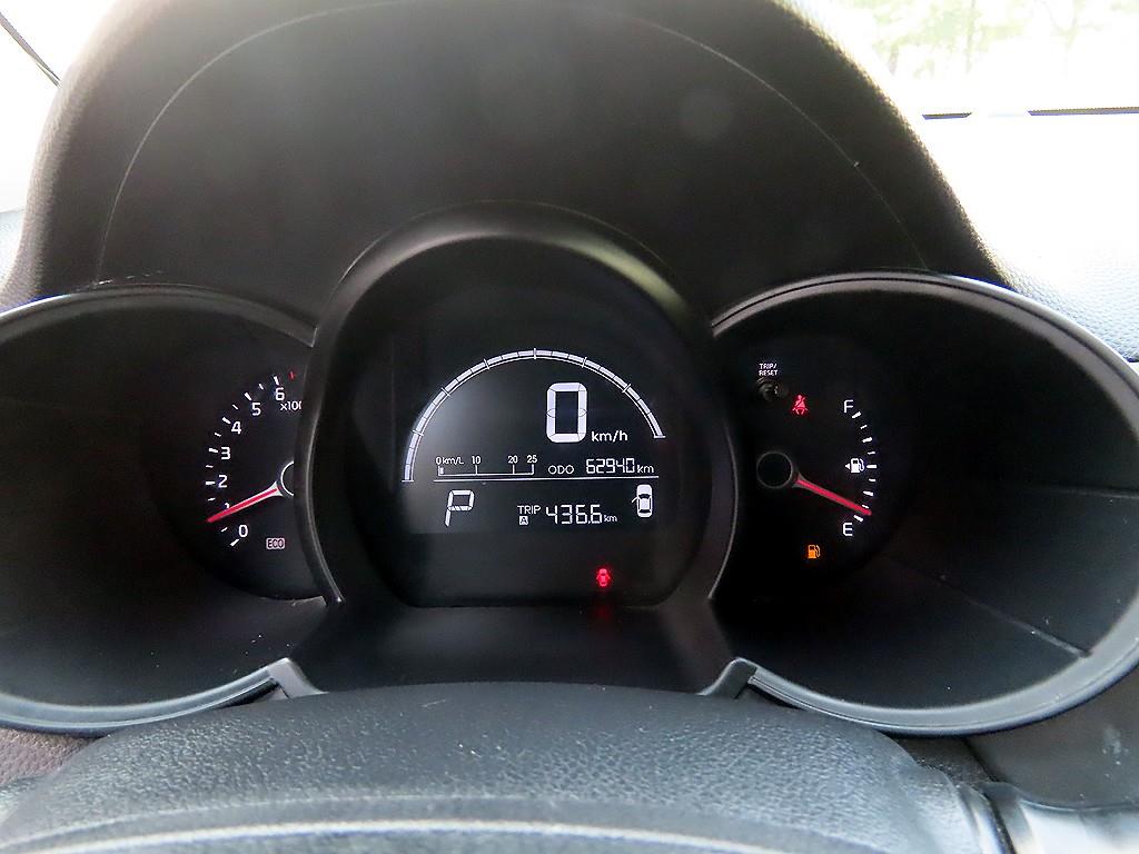 KIA Morning - Vista 11