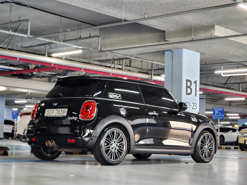Mini Cooper - Vista 4