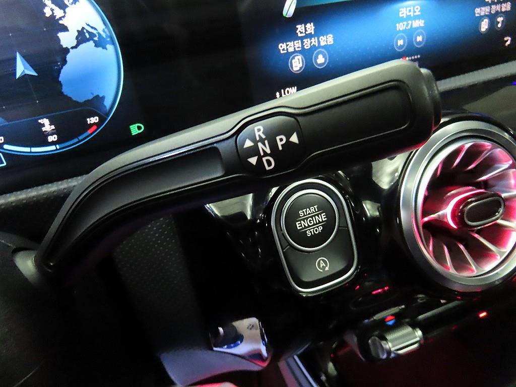 Mercedes Benz A Class - Vista 12