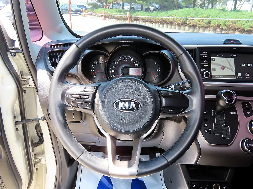 KIA Ray - Vista 8