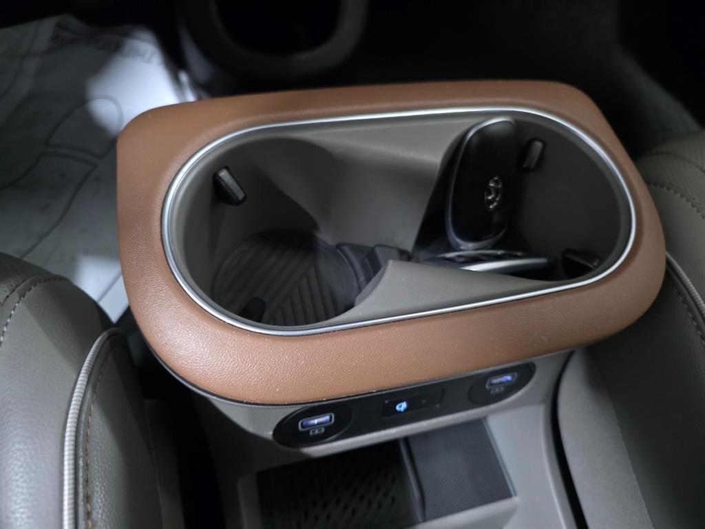 HYUNDAI Ioniq 5 - Vista 12