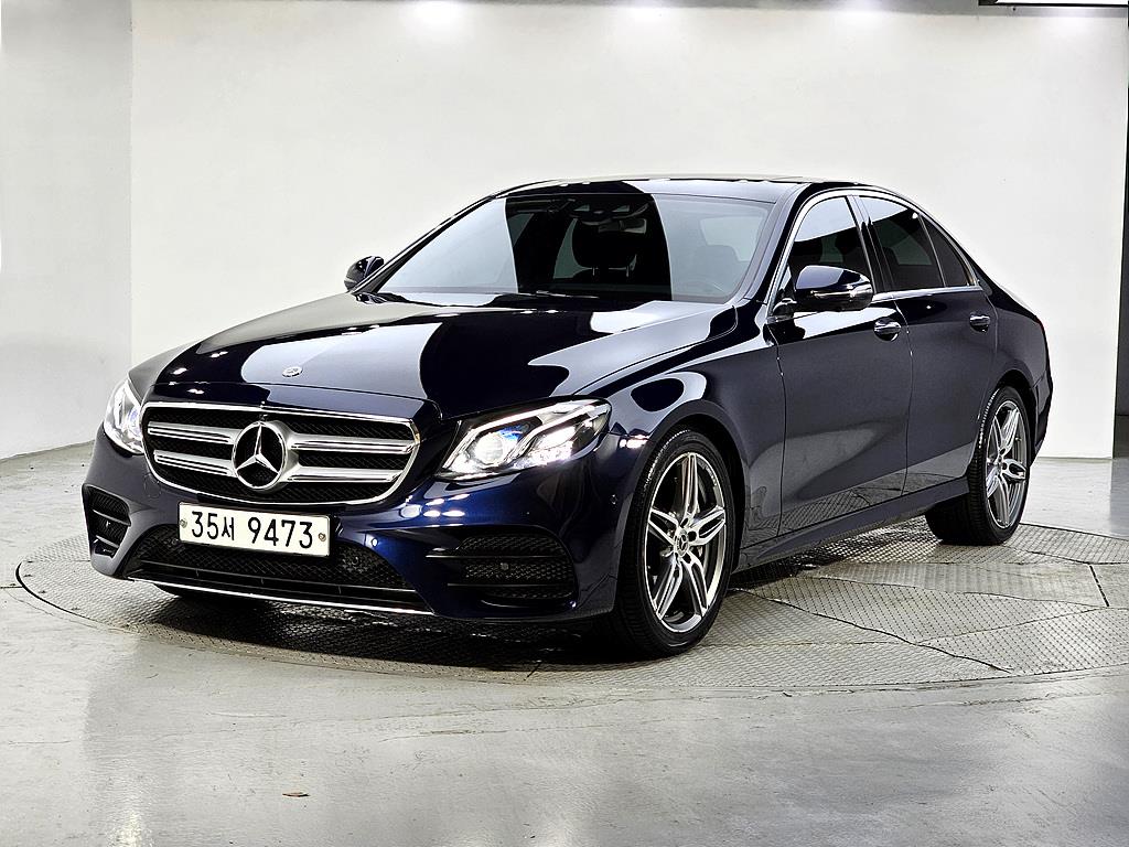 Mercedes Benz E class 2019 Azul - Importación desde Corea - HF Imports Iquique - Foto 1