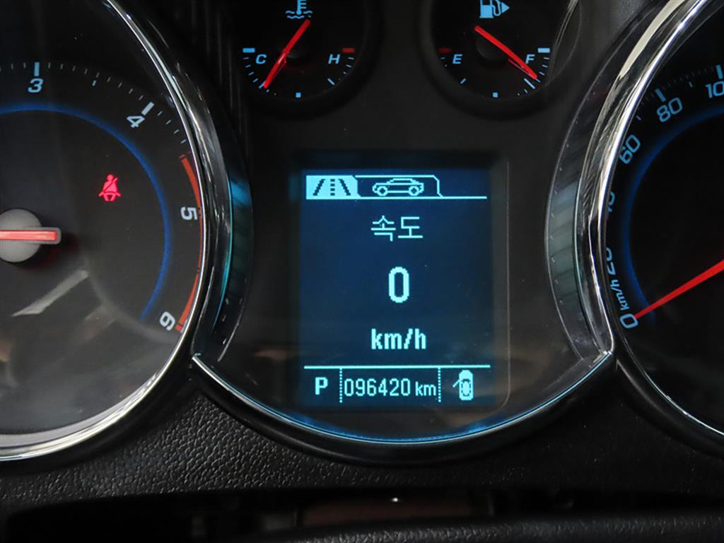 Chevrolet Cruise - Vista 11