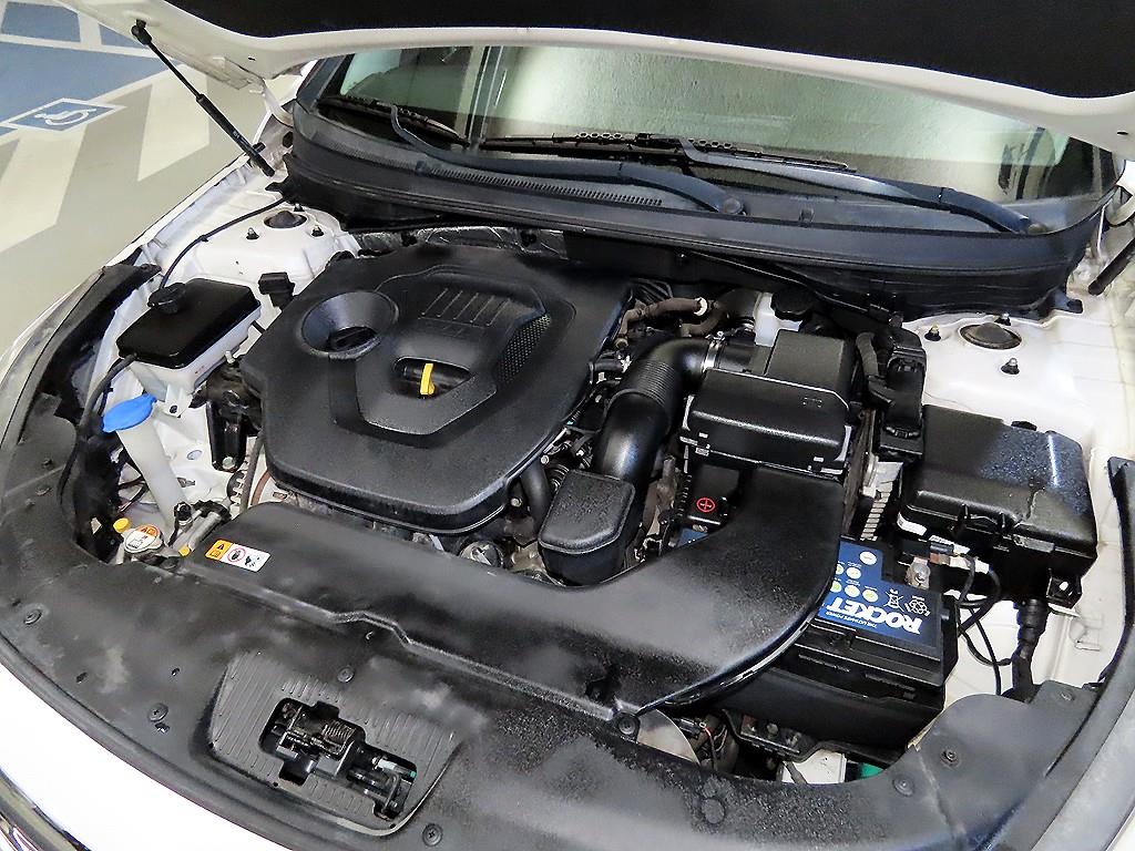 HYUNDAI Sonata 2015 Blanco - Importación desde Corea - HF Imports Iquique - Foto 17