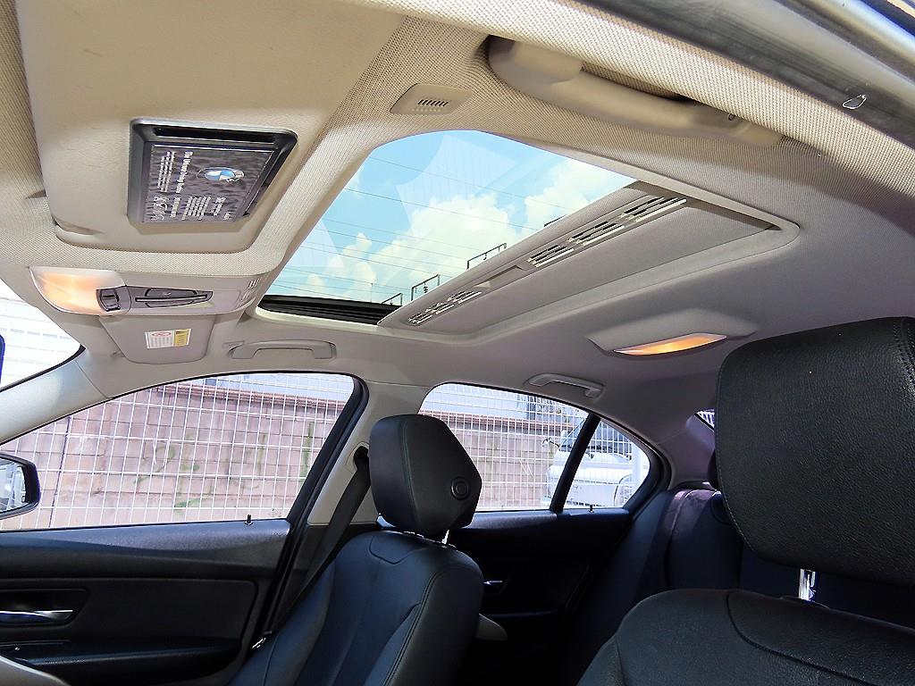 BMW 3 series 2014 Azul - Importación desde Corea - HF Imports Iquique - Foto 14