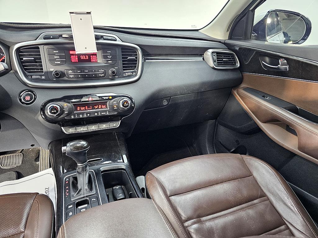 KIA Sorento - Vista 12