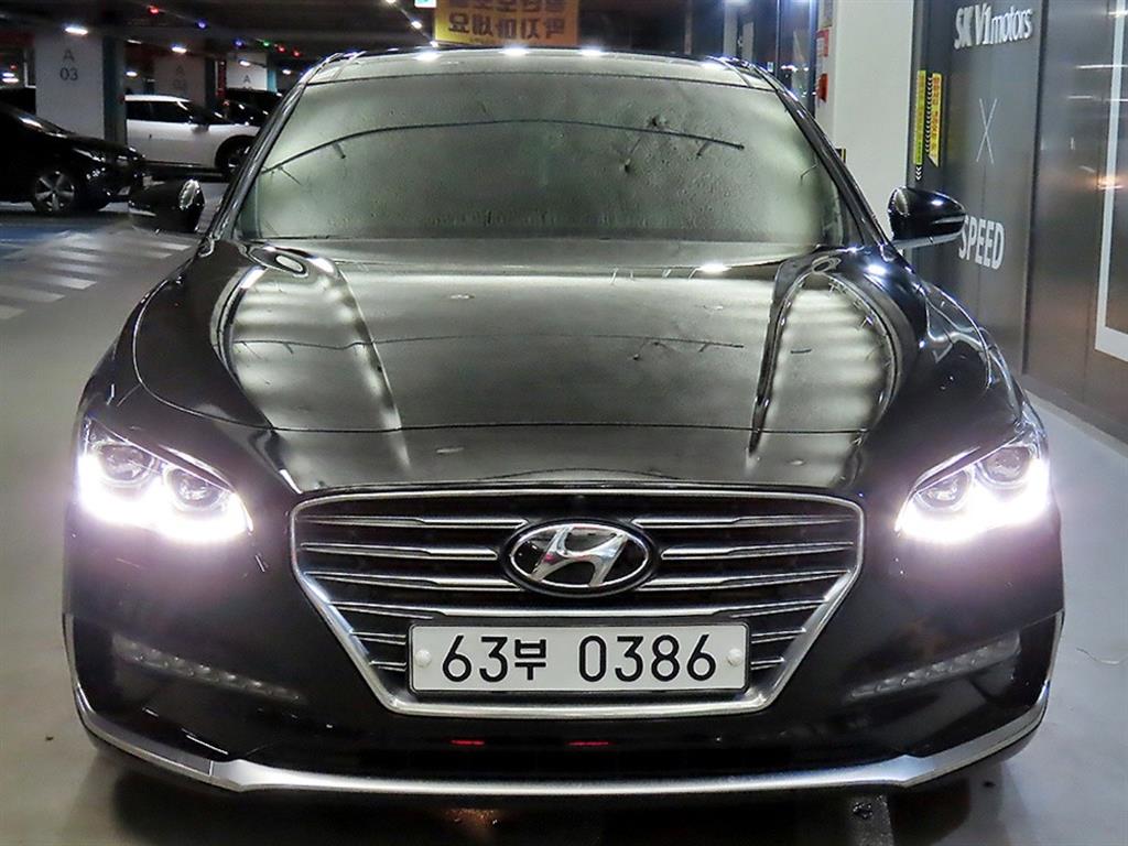 HYUNDAI Grandeur - Vista 2
