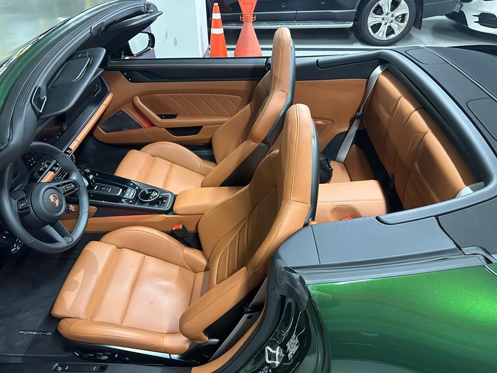 Porsche 911 2026 Verde - Importación desde Corea - HF Imports Iquique - Foto 14