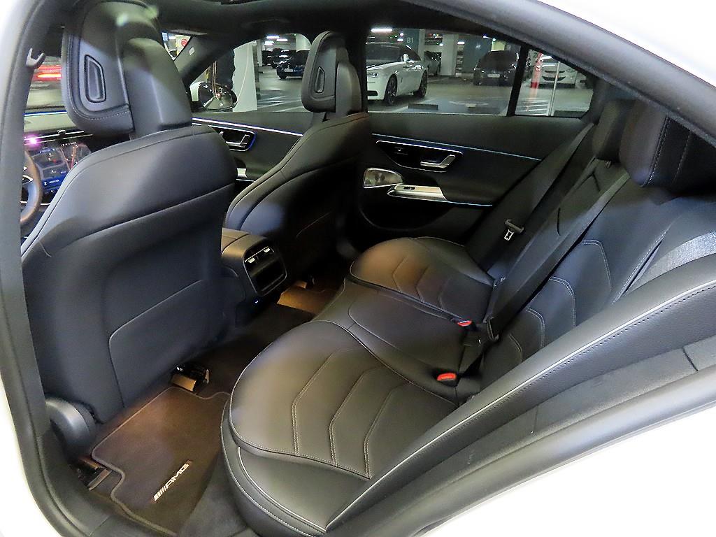 Mercedes Benz E class - Vista 9