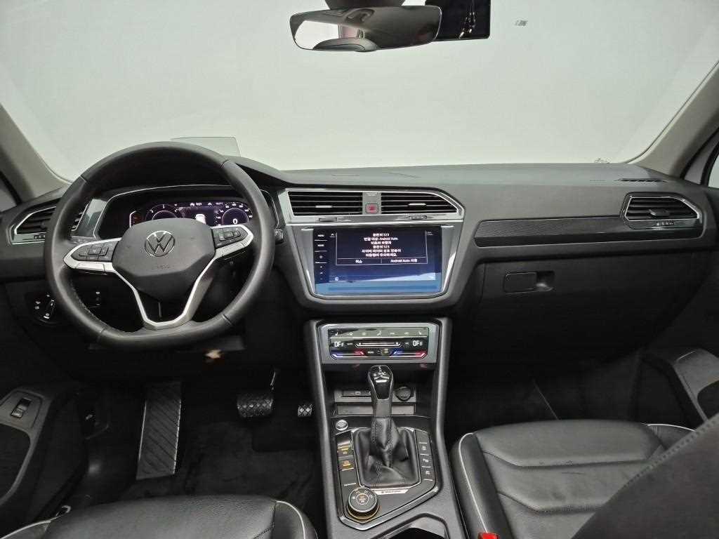 Volkswagen Tiguan - Vista 7