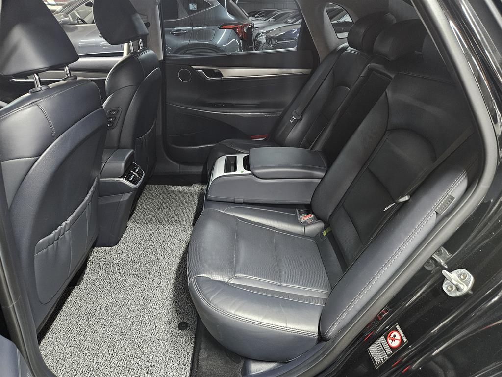HYUNDAI Grandeur 2020 Negro - Importación desde Corea - HF Imports Iquique - Foto 18
