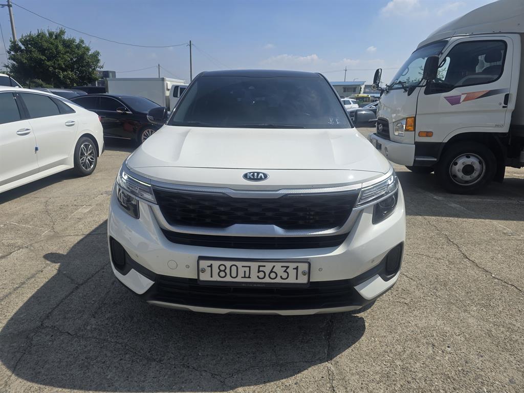 KIA Seltos 2020 Blanco - Importación desde Corea - HF Imports Iquique - Foto 1