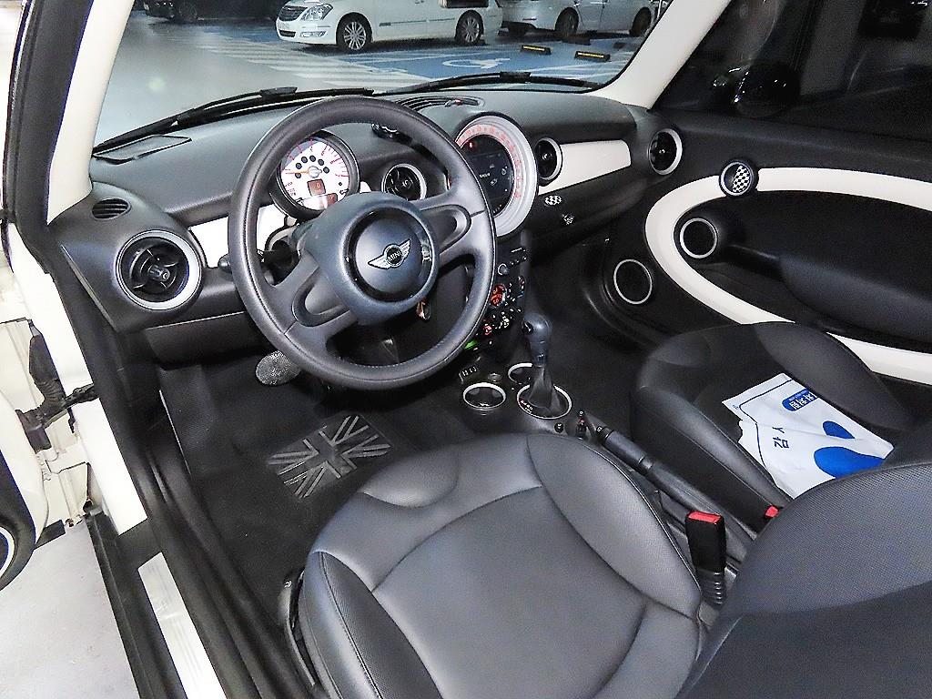Mini Clubman - Vista 12