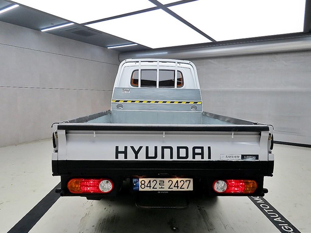 Small Truck Cargo (small) - Vista 3