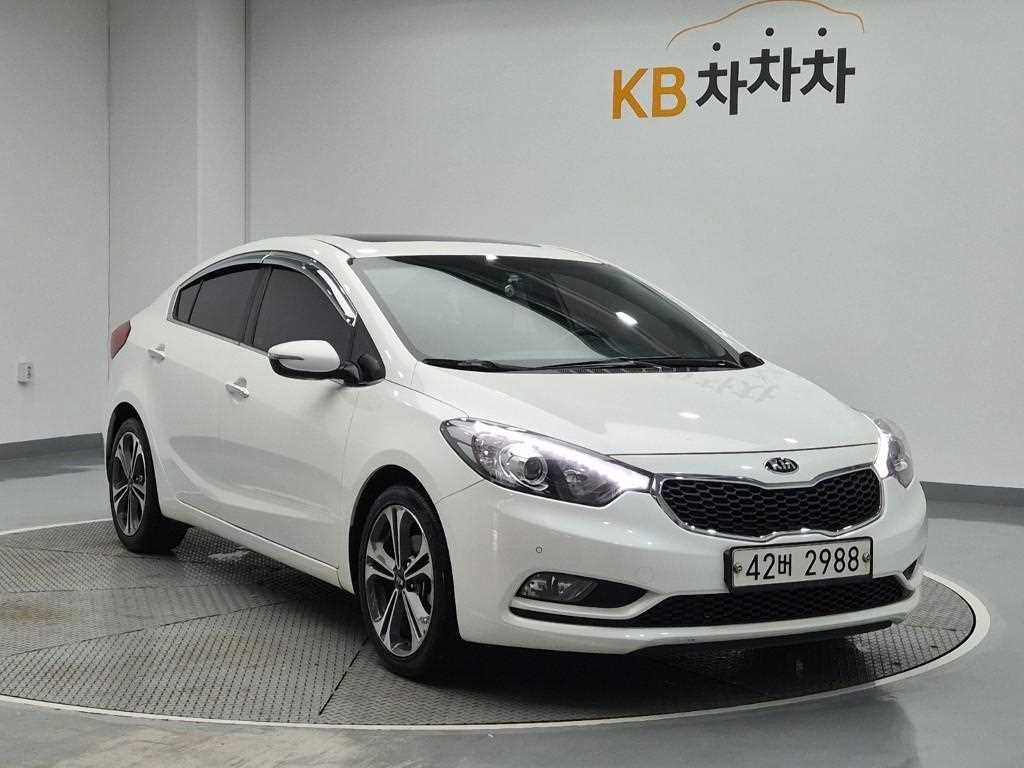 KIA K3 - Vista 6