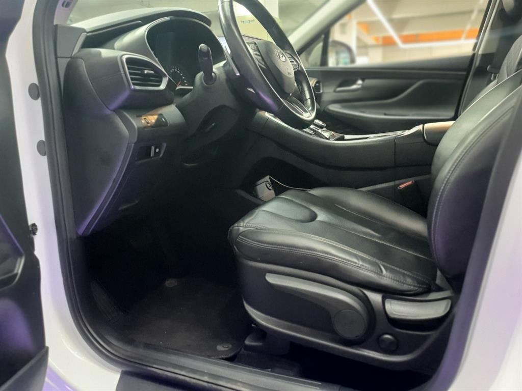 HYUNDAI Santa Fe - Vista 6