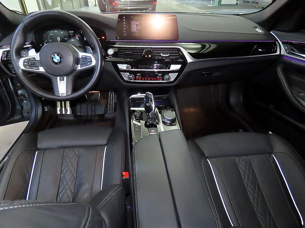 BMW 5 Series - Vista 10