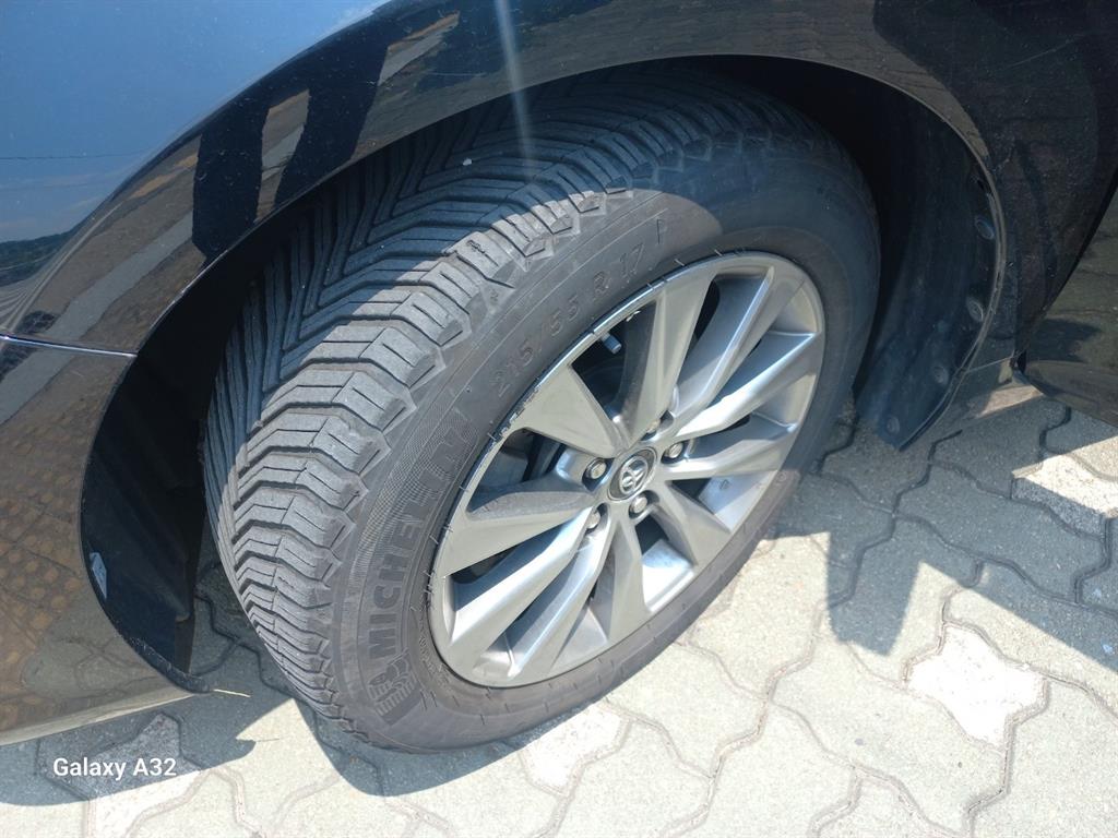 Toyota Camry 2017 Negro - Importación desde Corea - HF Imports Iquique - Foto 17