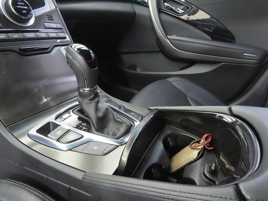 HYUNDAI Grandeur - Vista 11