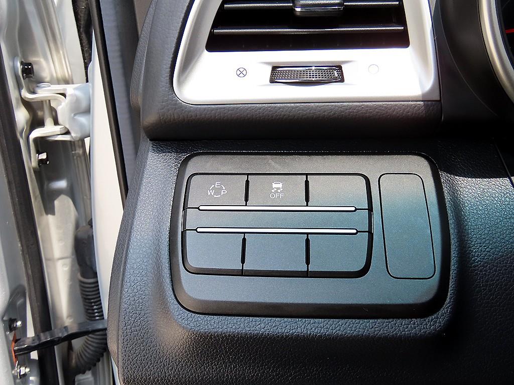 Ssangyong Tivoli 2016 Gris - Importación desde Corea - HF Imports Iquique - Foto 14
