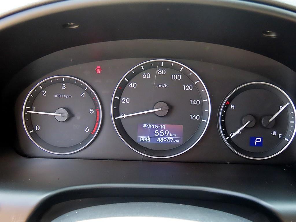 HYUNDAI Starex - Vista 11
